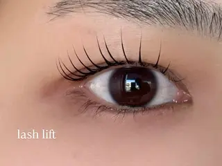 マツエク・マツパ fameu + AKIの眉毛・アイブロウイメージ