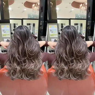 ロング Y Uのヘアスタイル
