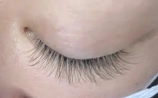 マツエク・マツパ crescent eye所属・eyelist🌷 harukaのマツエク・マツパデザイン