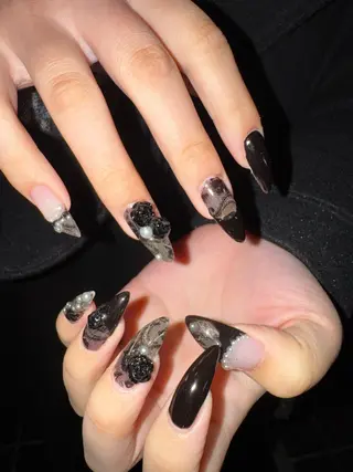 ネイル MITSUKI🪡 海外/個性派/ロングのネイルデザイン