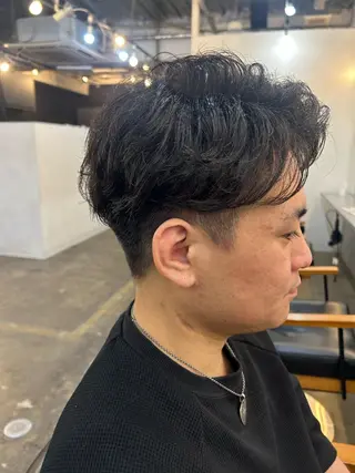 パーマ メンズ ✂韓国レイヤー 🦋みやび🪽のヘアスタイル