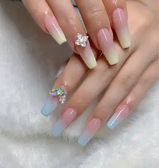 ネイル \近畿大学/近く🦢 Swanのネイルデザイン