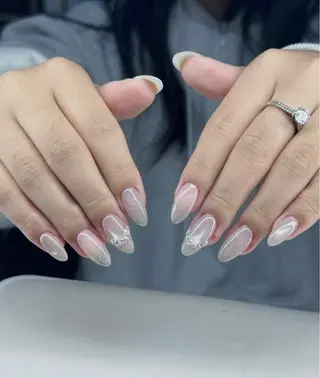 ネイル LETHI LINHのネイルデザイン