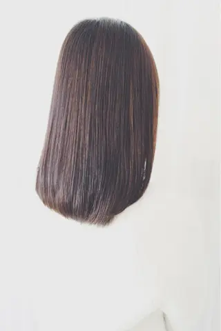 ミディアム 縮毛矯正＆髪質改善特化型サロン所属・髪質改善＆縮毛矯正 三上大地のヘアスタイル