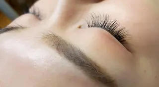 マツエク・マツパ LOKA-HULU  ロカフルのマツエク・マツパデザイン