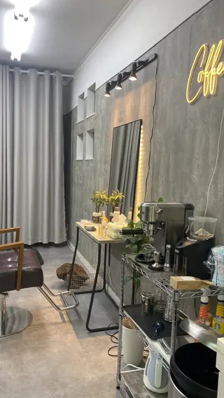 1席のみの 美容室IKKIのヘアスタイル