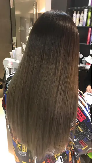 ロング カラコレなんば店所属・カラコレなんば TOPstylistのヘアスタイル