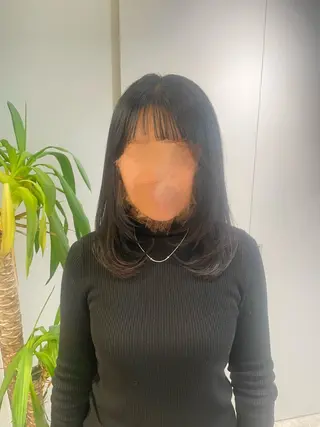 ミディアム Toiro 新宿所属・新宿/新宿三丁目 yuinaのヘアスタイル