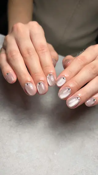 ネイル 関山 志乃のネイルデザイン