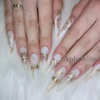 ネイル Aphrodite パラジェル認定サロンのネイルデザイン