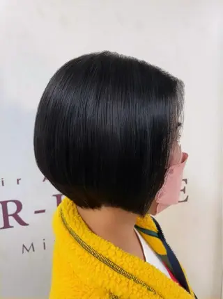 ショート ﾅﾁｭﾗﾙ艶ｶﾗｰ 戸田めぐみのヘアスタイル