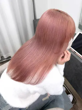 セミロング カラー MARQUEE所属・Ayame / ハイトーンカラーのヘアスタイル