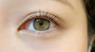 マツエク・マツパ マツエク& アイブロウサロンのマツエク・マツパデザイン