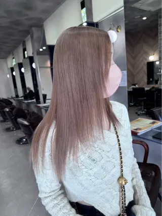 ロング 佐藤 玲杏のヘアスタイル