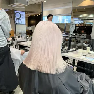 ロング カラー 💫艶ブリーチ特化／ ベージュ💫ユウゴのヘアスタイル