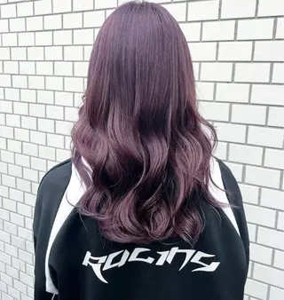 ロング カラー karin🌛ボブ／ 透明感たっぷりカラーのヘアスタイル