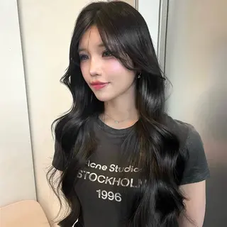 ロング uni表参道所属・久保田 春香のヘアスタイル