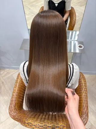 ロング 新田 璃那のヘアスタイル
