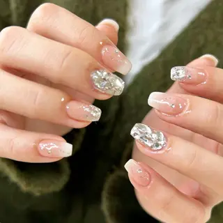 ネイル Laki nailのネイルデザイン