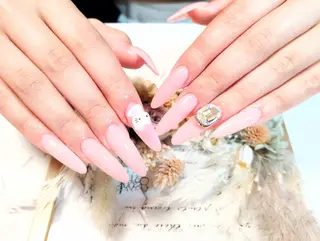 ネイル ＤI'A ネイルサロンのネイルデザイン