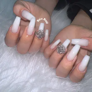 ネイル Nov. ネイルサロンのネイルデザイン