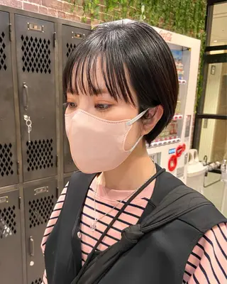 ショート カラー ERI  / newi町田のヘアスタイル