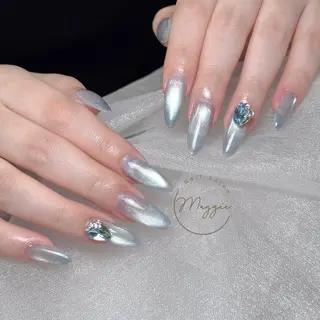 ネイル Maggie Nail🦩のネイルデザイン