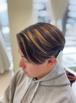 メンズ センターパート 川島爽楽のヘアスタイル