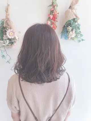 ミディアム カラー ヘアアレンジ 西 めぐみのヘアスタイル