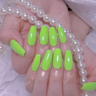 ネイル Queening 🦋のネイルデザイン