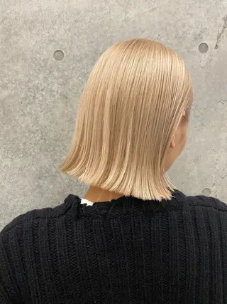 ショート カラー トレンドボブ /ミリヤのヘアスタイル