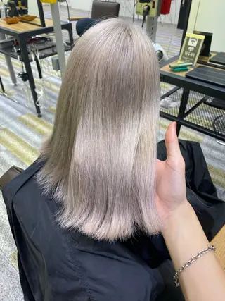 ロング 石原 侑祈のヘアスタイル