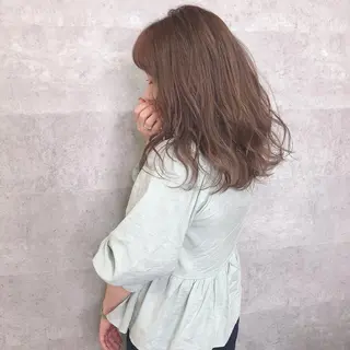 セミロング カラー 髪質改善 中川 翔のヘアスタイル