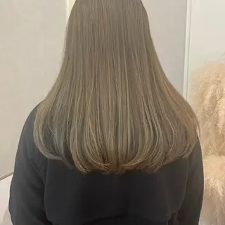 セミロング カラー Anytime所属・はるか 💐 お悩み改善美容師のヘアスタイル