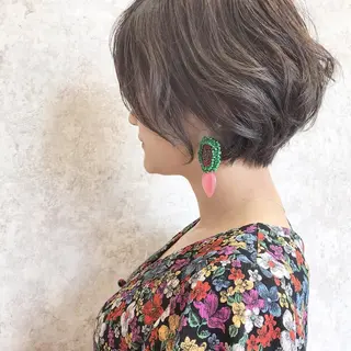 ショート カラー HARUNA🤍 大人ショートヘアのヘアスタイル