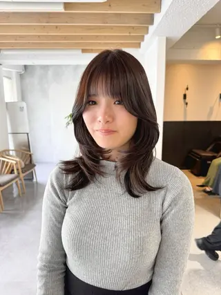 ミディアム 艶レイヤー🍊 加藤隆也のヘアスタイル