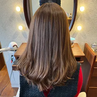 セミロング エルサフィロ肥後橋所属・中村 将也のヘアスタイル