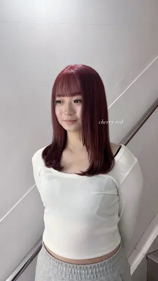 ミディアム カラーモデル募集✨️ YUKI🎀☁️のヘアスタイル