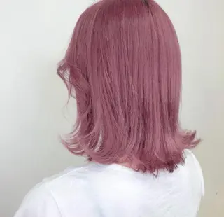 セミロング 艶髪カラー🫧 髪質改善🪽萩原のヘアスタイル