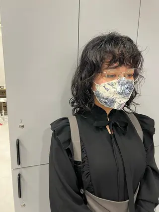 ミディアム パーマ 村山 豪歩のヘアスタイル