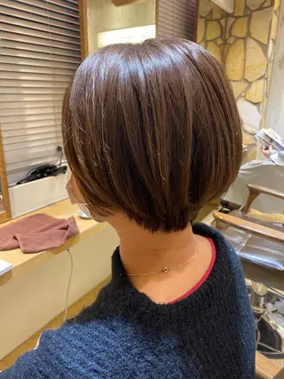 ショート カラー kawabe maikoのヘアスタイル