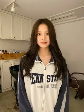 カラー 柏端 愛梨のヘアスタイル