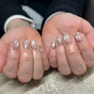 ネイル Allure 小山店 結咲(ゆいさ)のネイルデザイン