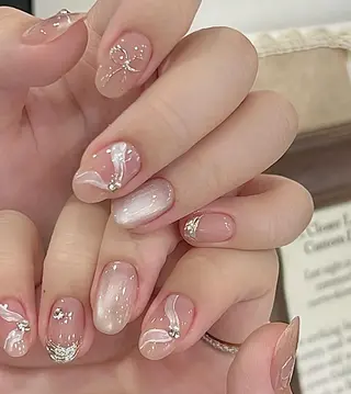 ネイル リリ 奈🎀のネイルデザイン