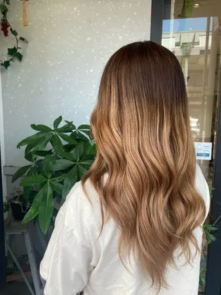 ロング 艶カラー3850 まいのヘアスタイル