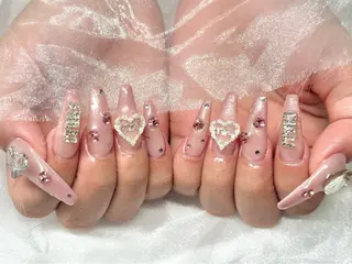 ネイル Roi〈ロワ〉 Akariのネイルデザイン