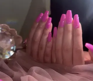 ネイル 𝐁𝐞𝐥𝐥 𝐦𝐞のネイルデザイン