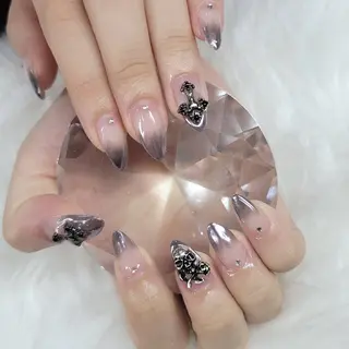 ネイル 🌺chimu🌺 予約リクエスト可能☆のネイルデザイン