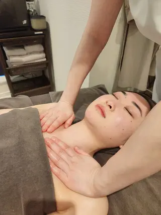 リラクゼーションサロン　Hapi所属・リラクゼーションサロ ンHapiのエステ・リラクイメージ