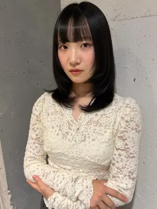 ミディアム Juna✂️ レイヤー / ボブのヘアスタイル